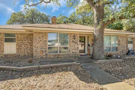 $395,000 - 3Br/2Ba -  for Sale in Foster Village Add, North Richland Hills