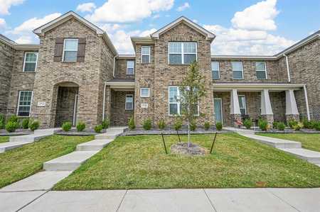 $285,000 - 3Br/3Ba -  for Sale in Cloverleaf, Mesquite