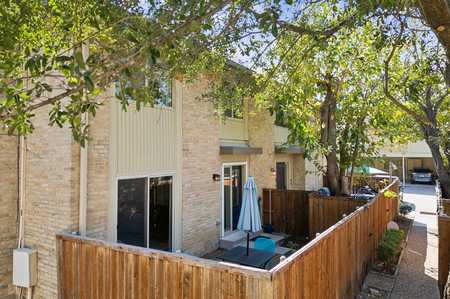 $270,000 - 2Br/3Ba -  for Sale in Canyon Creek Ridge, Richardson