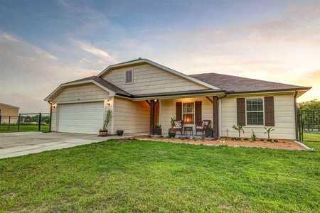 $344,900 - 4Br/2Ba -  for Sale in Blue Sky Valley, Springtown