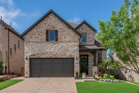 $794,000 - 4Br/4Ba -  for Sale in Castle Hills-ph 10a Carrollton, Carrollton