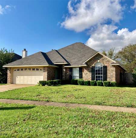 $269,000 - 4Br/2Ba -  for Sale in Golden Meadows Sub, Bossier City