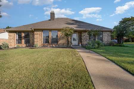 $445,000 - 4Br/3Ba -  for Sale in Prestondale, Plano