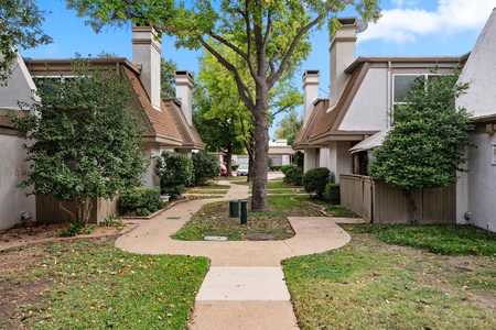 $259,900 - 3Br/2Ba -  for Sale in Place 01, Garland