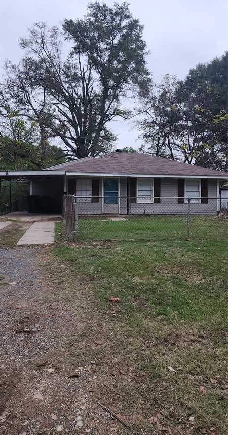 $80,000 - 4Br/2Ba -  for Sale in Oaklane Sub, Shreveport