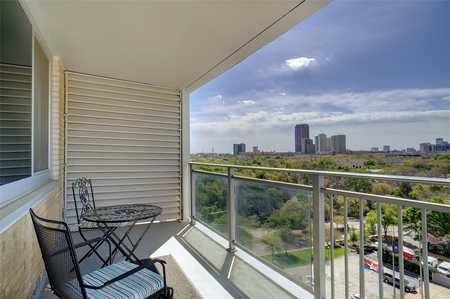 $218,000 - 1Br/1Ba -  for Sale in Twenty-one Turtle Creek Condos, Dallas