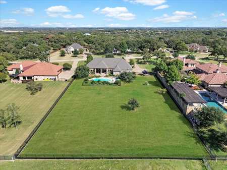 $825,000 - 3Br/3Ba -  for Sale in Oakmont Estates, Burleson