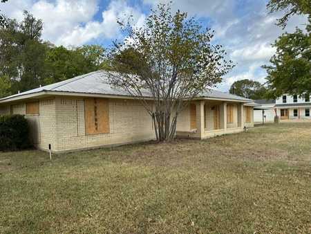 $299,900 - 3Br/3Ba -  for Sale in Wildwood Acres, Tool