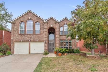 $679,000 - 5Br/3Ba -  for Sale in Glade Manor Add, Euless