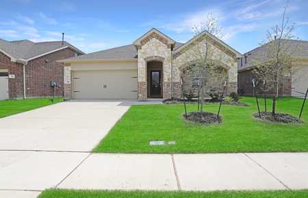 $329,900 - 4Br/2Ba -  for Sale in Overland Grove Ph 1b, Forney