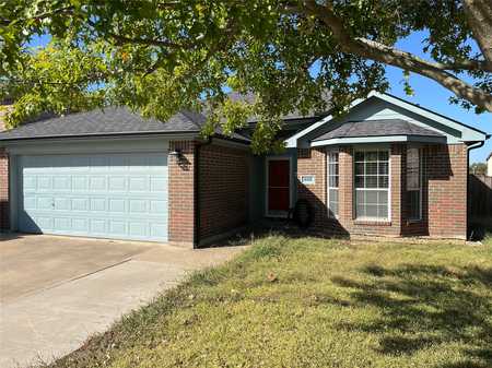 $309,900 - 3Br/2Ba -  for Sale in Lincoln Heights Add, Farmersville