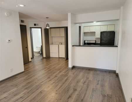 $72,800 - 1Br/1Ba -  for Sale in Royal Lane Highlands Condos, Dallas