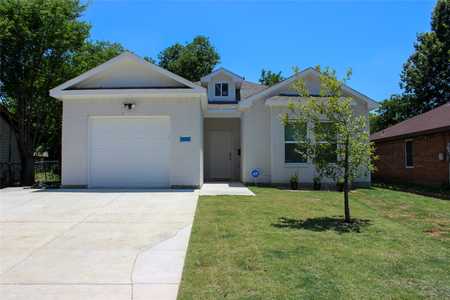 $305,000 - 3Br/2Ba -  for Sale in Sunnyside, Dallas