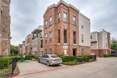 $450,000 - 2Br/3Ba -  for Sale in Townhomes Of District A Ph 01-11, Addison