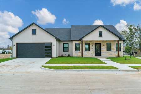 $350,000 - 3Br/2Ba -  for Sale in Higher Links Add, Godley