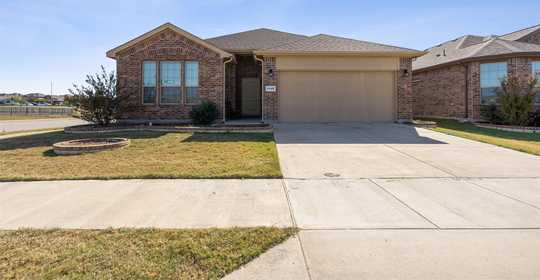 1048 Madelia Avenue, Fort Worth, TX, 76177