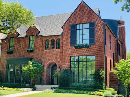 $1,800,000 - 4Br/5Ba -  for Sale in White Rock Bluffs, Dallas