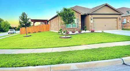 $349,000 - 3Br/2Ba -  for Sale in Northpointe Crossing Ph 4 West & Ph 4 East, Anna