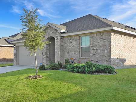 $330,000 - 4Br/2Ba -  for Sale in Remington Rdg, Cleburne