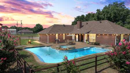 $540,000 - 3Br/2Ba -  for Sale in Wood Valley Add, Azle