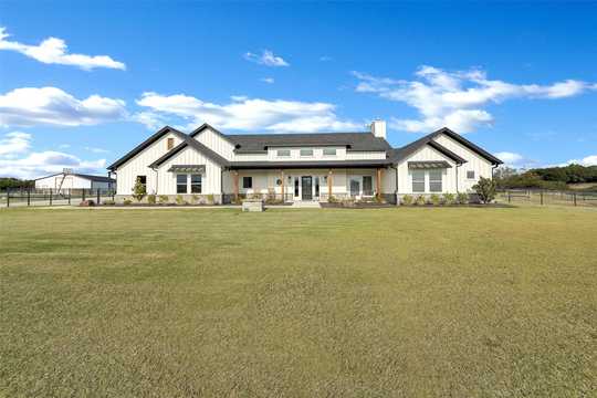 215 Quail Ridge Court, Decatur, TX, 76234