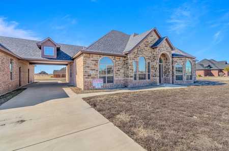 $740,000 - 4Br/4Ba -  for Sale in Winners Circle 1 & 2 & 3 & 4, Terrell