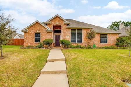 $499,000 - 4Br/2Ba -  for Sale in Elm Wood Trail Ph I, Carrollton