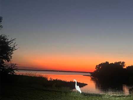 $375,000 - 3Br/1Ba -  for Sale in Whispering Oaks, East Tawakoni