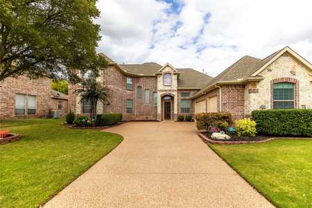 $729,719 - 4Br/4Ba -  for Sale in Woods Of Springcreek Sec 5, Richardson