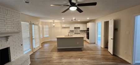 $384,900 - 4Br/3Ba -  for Sale in Bradford Park Ph 01, Mesquite