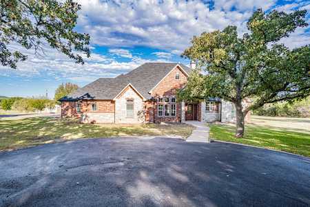 $749,000 - 3Br/3Ba -  for Sale in Country Estates, Granbury