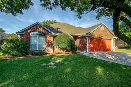 $385,000 - 3Br/2Ba -  for Sale in Villages Of Aledo Ph, Aledo