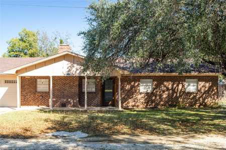 $249,000 - 3Br/2Ba -  for Sale in Ferguson Survey, De Leon