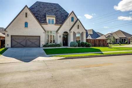 $600,000 - 4Br/4Ba -  for Sale in Wellington, Fort Worth