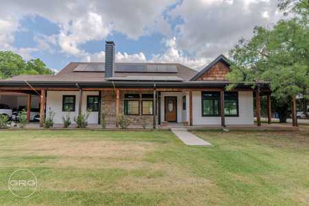 $375,000 - 3Br/3Ba -  for Sale in Heller Buffalo Gap, Buffalo Gap