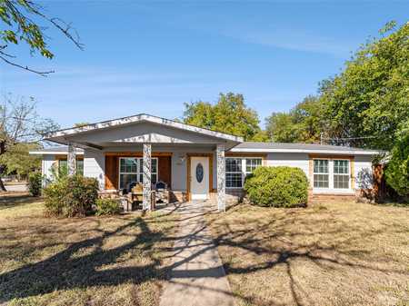 $219,900 - 4Br/1Ba -  for Sale in Trentman City Add, Fort Worth