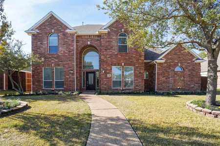 $600,000 - 4Br/3Ba -  for Sale in Timber Brook Estates Ph Iv, Plano