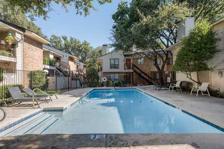 $130,000 - 1Br/1Ba -  for Sale in Oaks On The Lane Condo Ph 02, Dallas