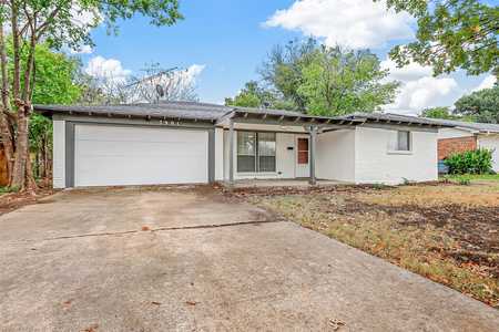 $285,000 - 3Br/2Ba -  for Sale in Wedgwood Add, Fort Worth