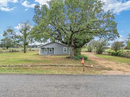 $245,000 - 2Br/1Ba -  for Sale in Bostick Sub, Mineral Wells