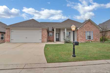 $268,900 - 3Br/2Ba -  for Sale in Burgundy Rdg Sub, Shreveport