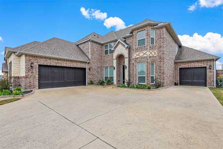 $665,000 - 5Br/5Ba -  for Sale in La Frontera, Fort Worth