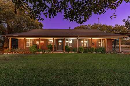 $1,350,000 - 3Br/2Ba -  for Sale in Ranch, Sulphur Springs