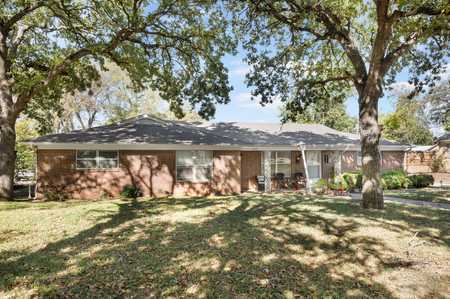 $340,000 - 4Br/2Ba -  for Sale in Eastland Add, Fort Worth