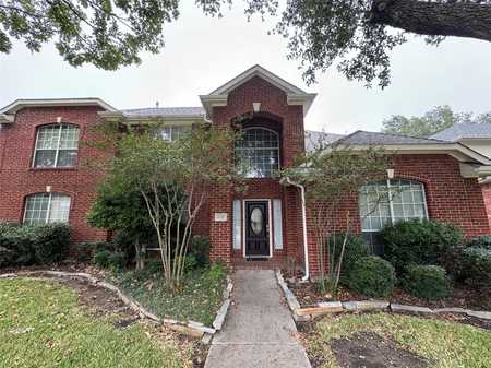 $619,500 - 4Br/3Ba -  for Sale in Fairways Of Ridgeview # 1, Plano