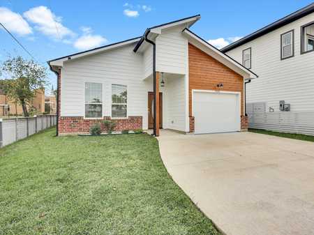 $560,000 - 3Br/2Ba -  for Sale in Haynes & Thompson, Dallas