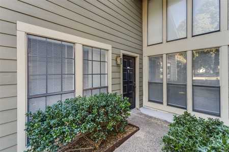 $150,000 - 2Br/2Ba -  for Sale in Wingate Condo, Dallas