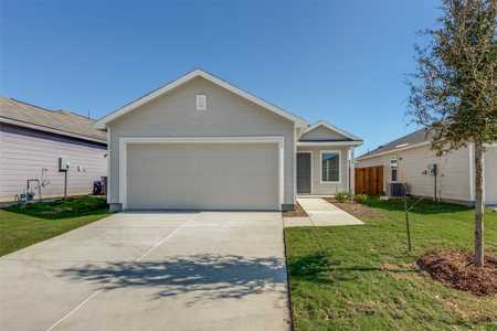 $306,437 - 3Br/2Ba -  for Sale in Preserve At Honey Creek Phase 6, Mckinney