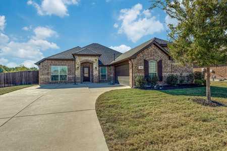 $525,000 - 4Br/2Ba -  for Sale in Hunters Cove, Wylie