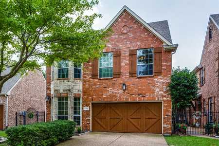 $500,000 - 3Br/3Ba -  for Sale in Summer Glen, Mckinney